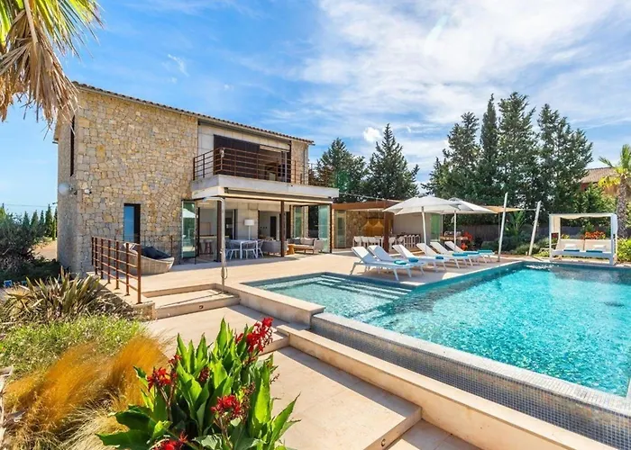 Luxurioese Finca Mit Pool In Inca Fuer 8 Personen